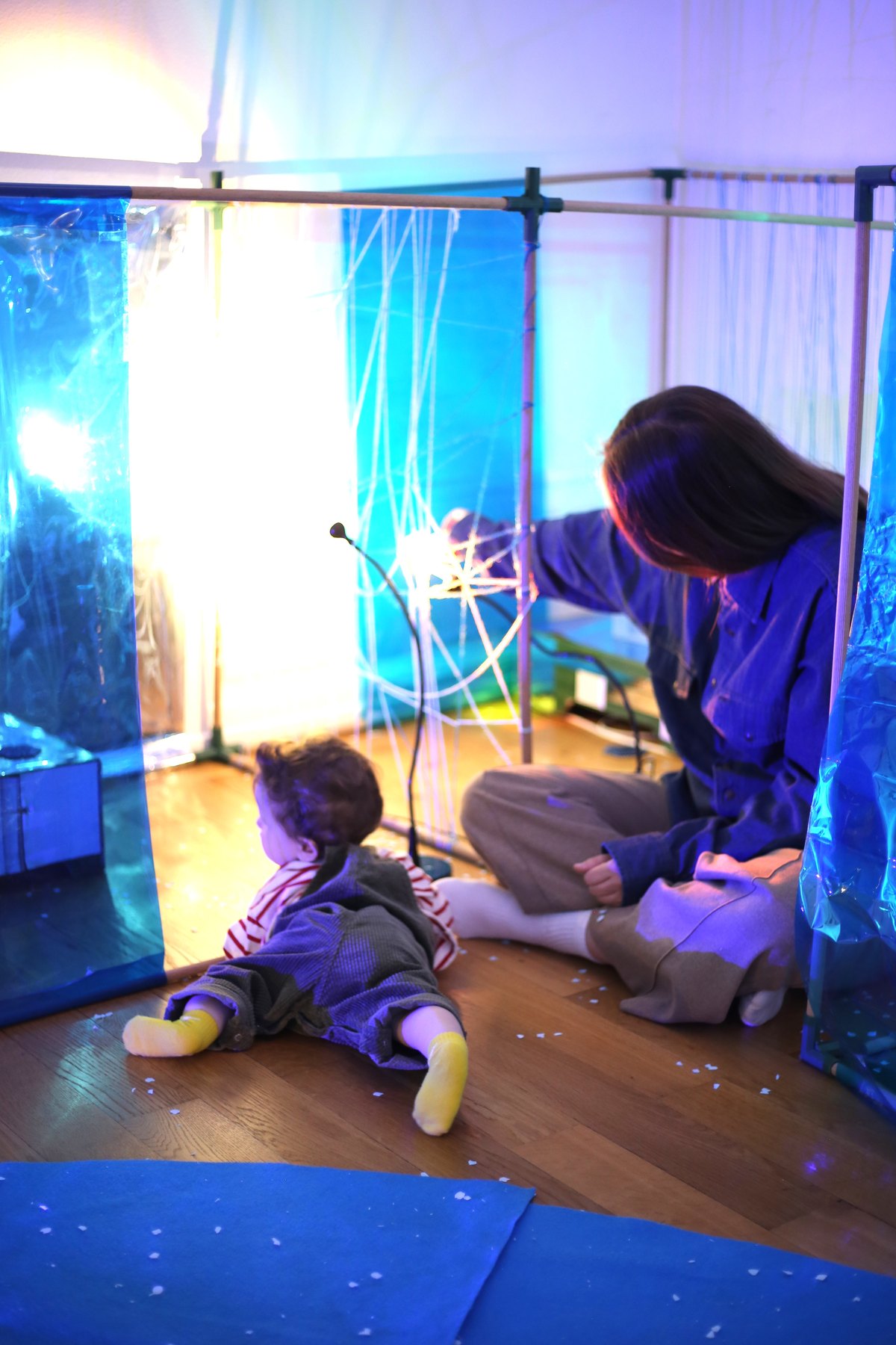 Juego con luz, reflejos y transparencias, imagen 38.