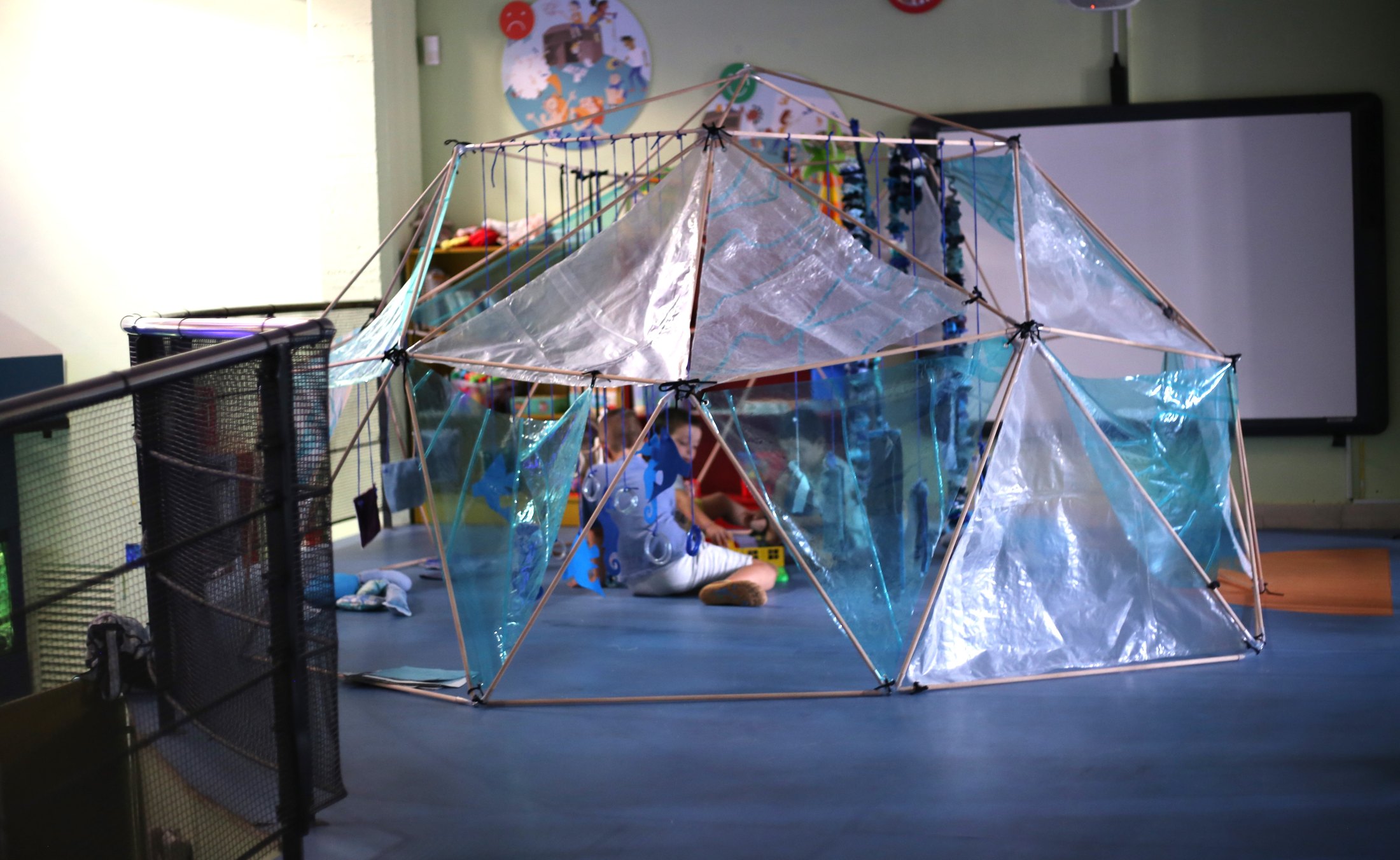 Descubre H₂O · 02 · Agua, luz y transparencia · imagen 13.