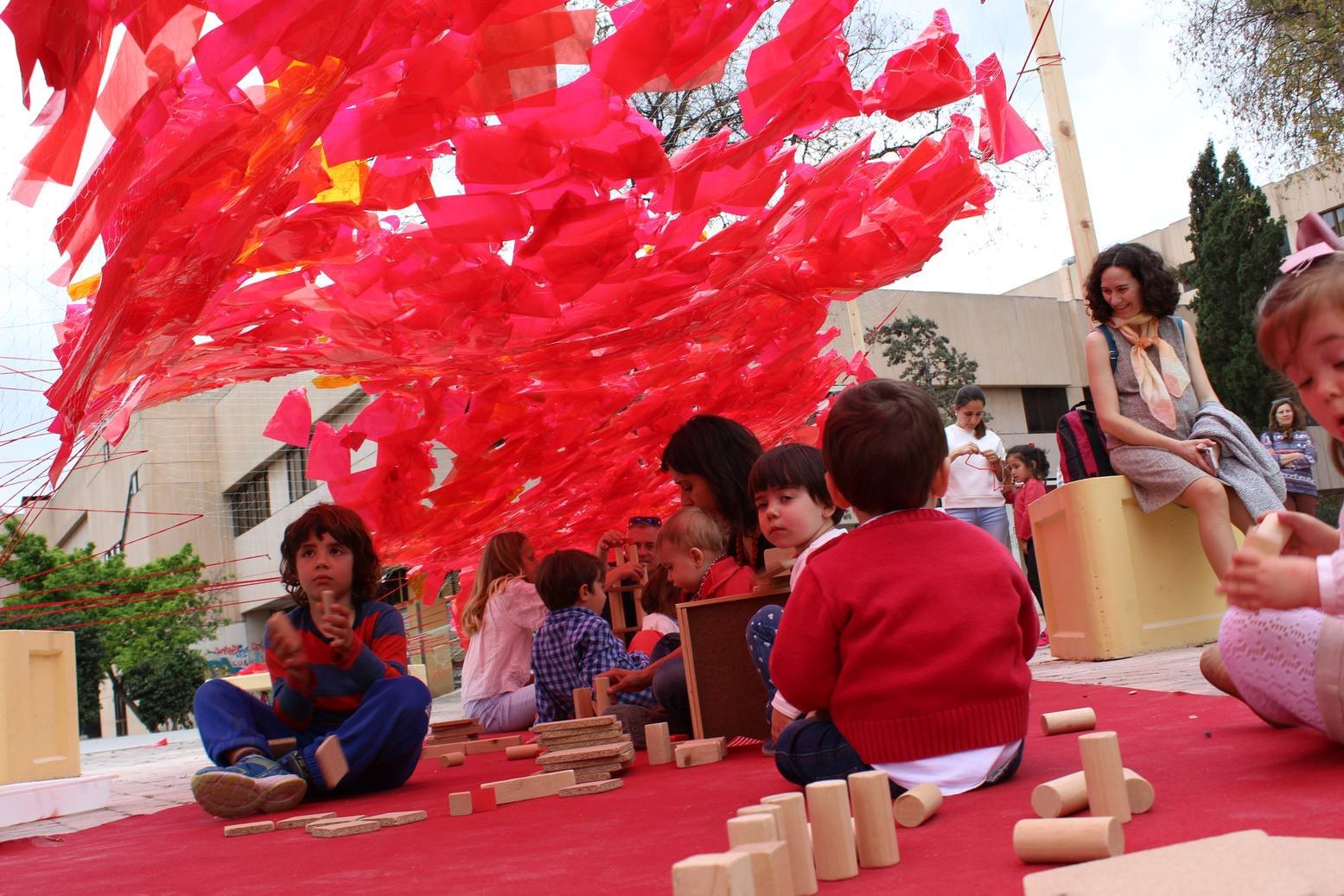 Preparación de bolsas y elementos plásticos como materia de transformación.